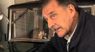 Features of a Jowett 1933 Kestral